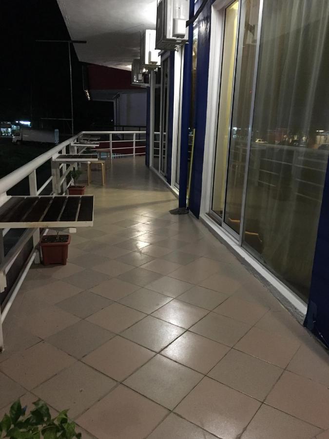 Ae Semporna Guesthouse 极潜旅店 מראה חיצוני תמונה